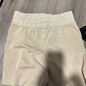 Lululemon Athletica Cream Relaxed Fit Shorts